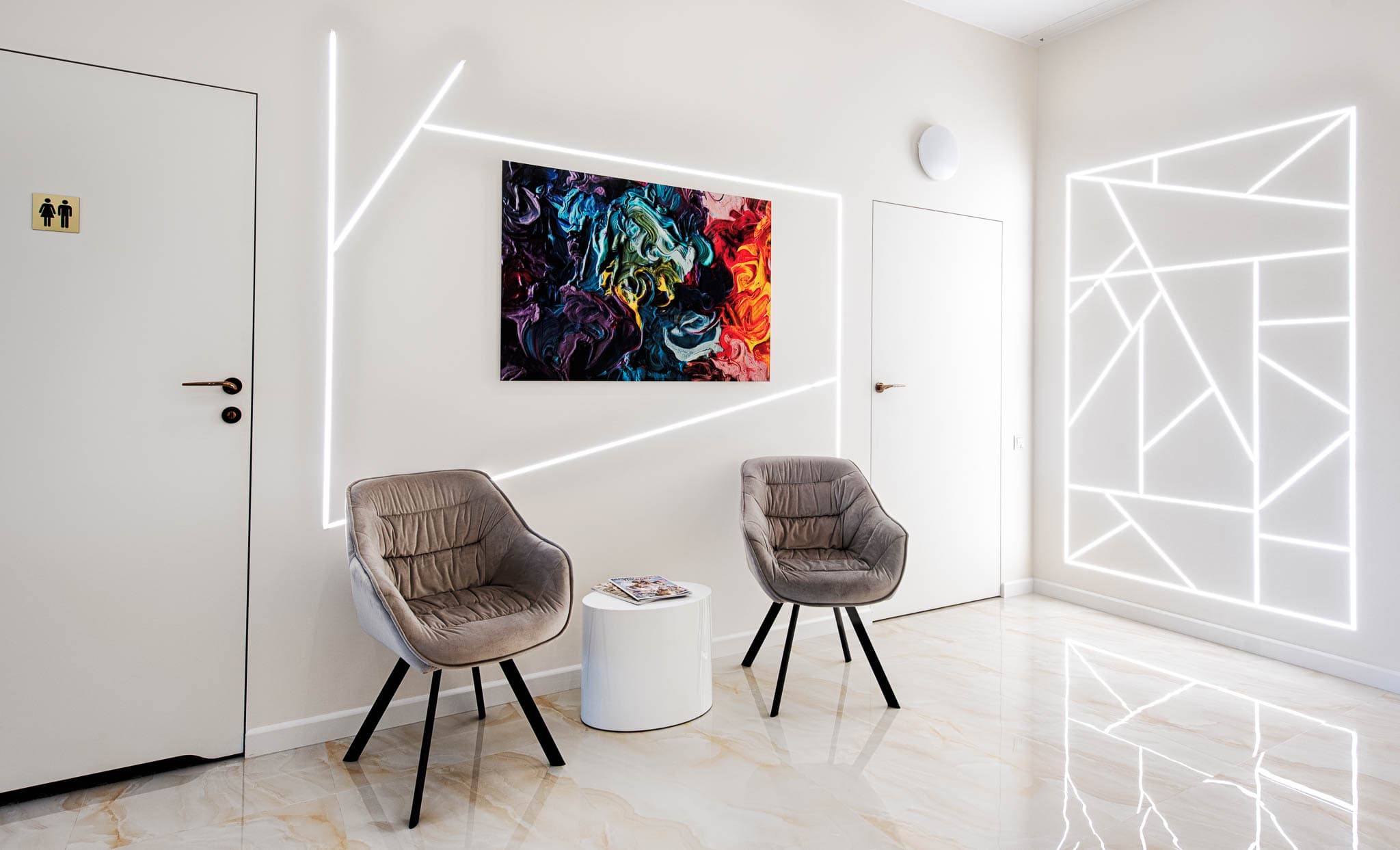 Recepcja i strefa oczekiwania w Laser Dental Clinic